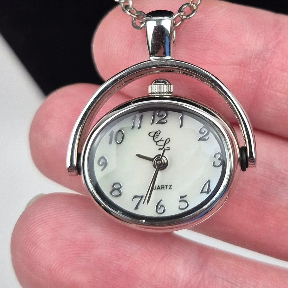 Vtg‎ Rotating Pendant Necklace Purple Druzy Glitter Watch Face Silver Tone 29